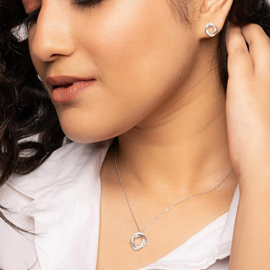 Silver Allure Pendant Set