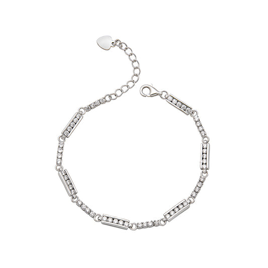Silver Interlinked Bracelet