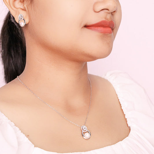 Silver Elegant Pearl Pendant Set