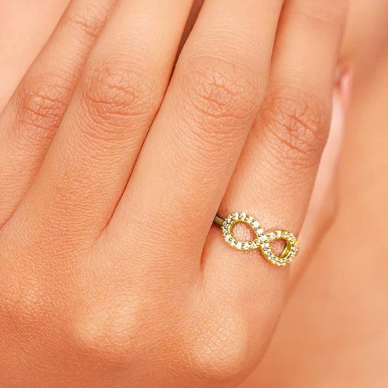 18k Gold Plated Infinity Aura Ring Buy Now From Silberry